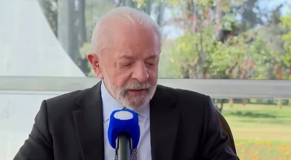 EM ENTREVISTA - Lula reage a Trump: 'Se ele conhecesse o Brasil, teria mais respeito'