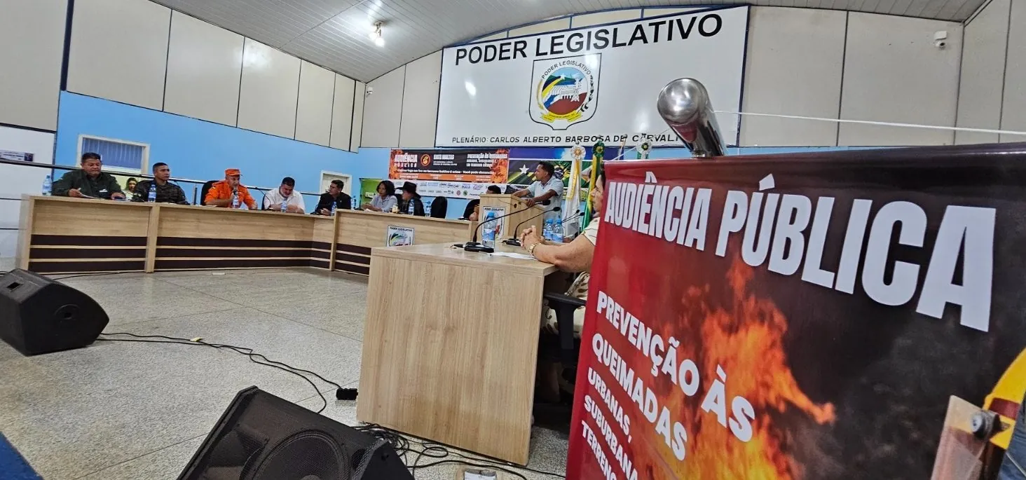 SEJA UM FISCAL DO FOGARÉU - Audiência Pública reúne instituições e sociedade em Candeias do Jamari para discutir o combate às queimadas
