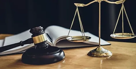 JUÍZA TRAMBIQUEIRA - Juíza gaúcha é demitida após usar mesmo modelo de sentença em 2 mil processos 
