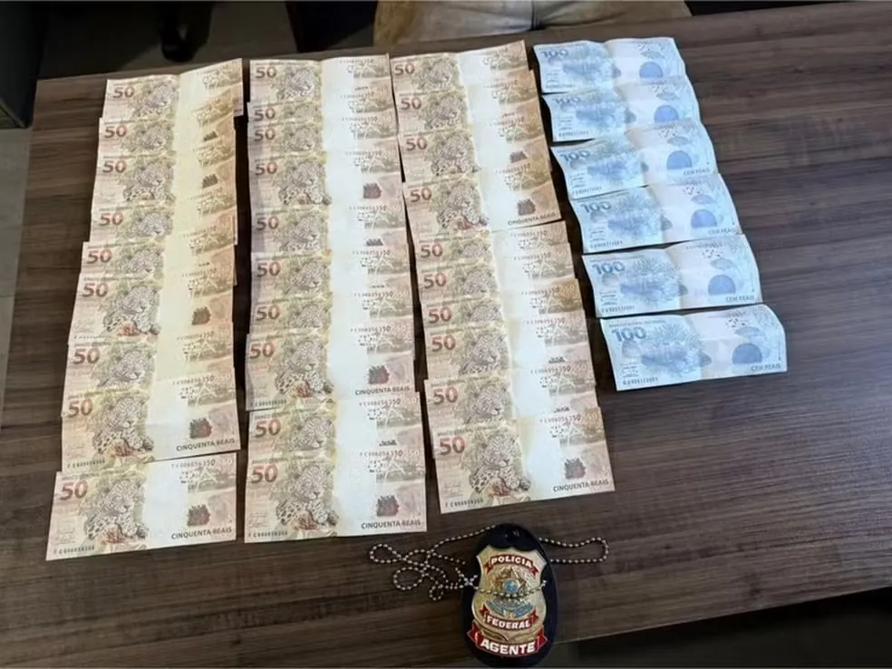 GOLPE EM RO - Homem é preso pela PF ao tentar retirar R$ 2 mil em notas falsas nos Correios
