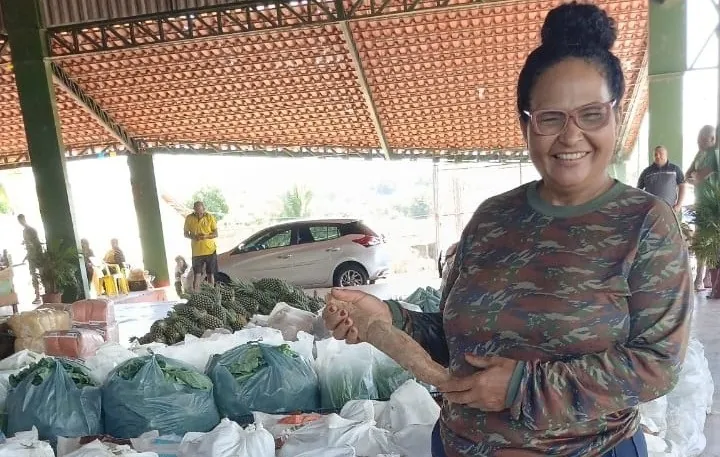 PROGRAMA AJUDA AGRICULTORES - Semagric transporta e entrega alimentos rurais em Porto Velho