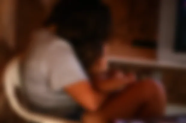ESTUPRADA - Venezuelana de 12 anos morre após complicações de um parto de emergência
