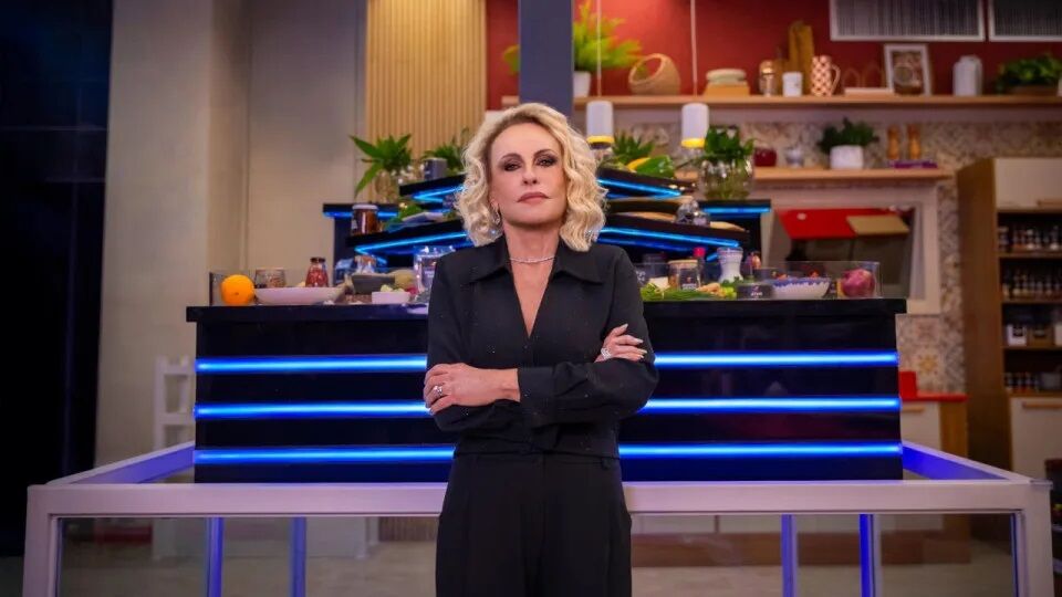 ANA MARIA FAZENDO MILAGRE - Chef de Alto Nível faz audiência da Globo subir, mas não tira público do MasterChef na Band

