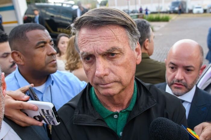 OPERAÇÃO CONTRA JAIR - Por ordem de Moraes, Bolsonaro é alvo de operação da PF e terá de usar tornozeleira eletrônica
