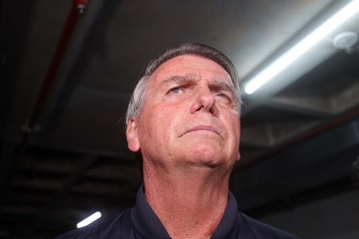 APÓS POLÊMICA - PF diz que conteúdo de pen drive apreendido na casa de Bolsonaro é irrelevante