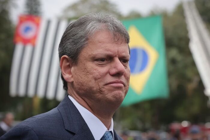JÁ 'ARMAM' CONTRA O GOVERNADOR - Declaração de Tarcísio sobre "eleições livres" gera mal-estar nas relações com STF