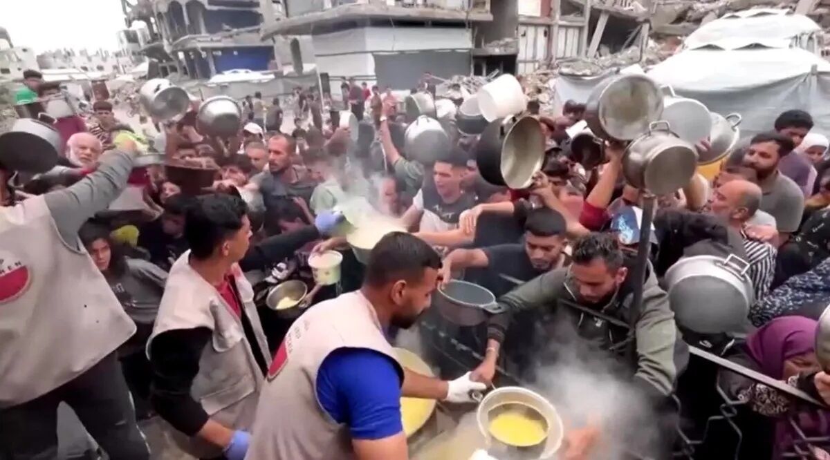 DESESPERO EM GAZA - "Não comemos há cinco dias", diz palestino durante crise de fome em Gaza