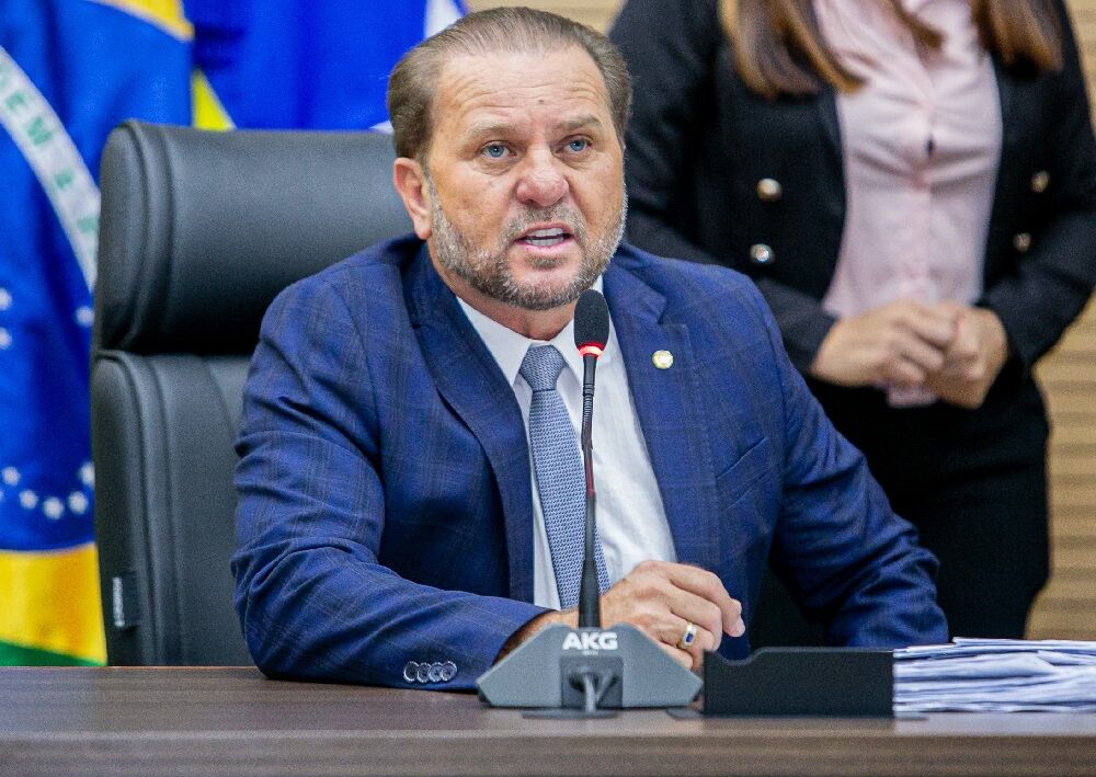 PARCERIA INCRA/GOVERNO - Cirone anuncia regularização de terras em Nova Brasilândia



  
