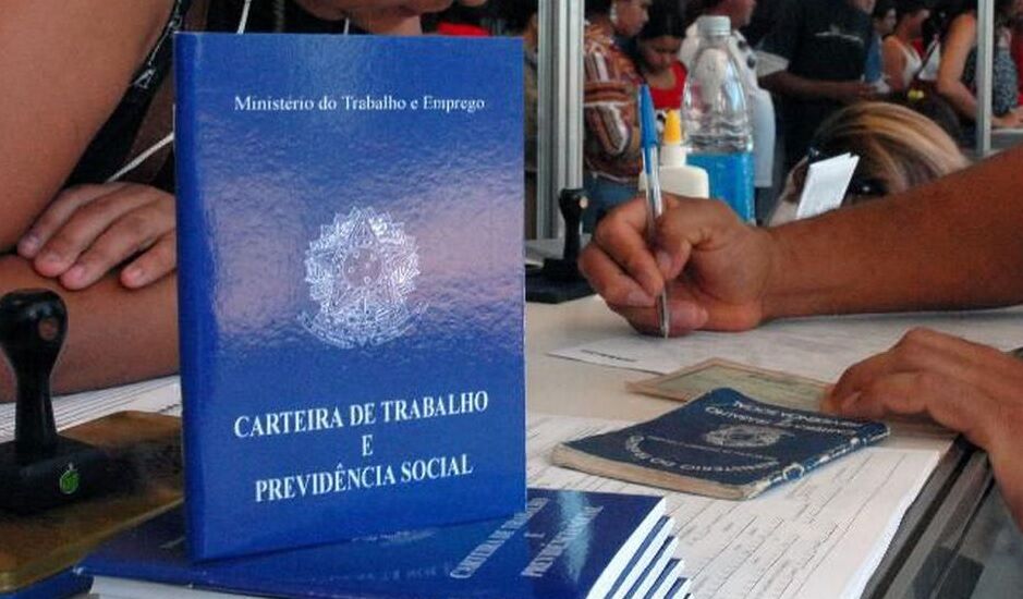 Feirão do Emprego busca inserir jovens no mercado de trabalho em Porto Velho