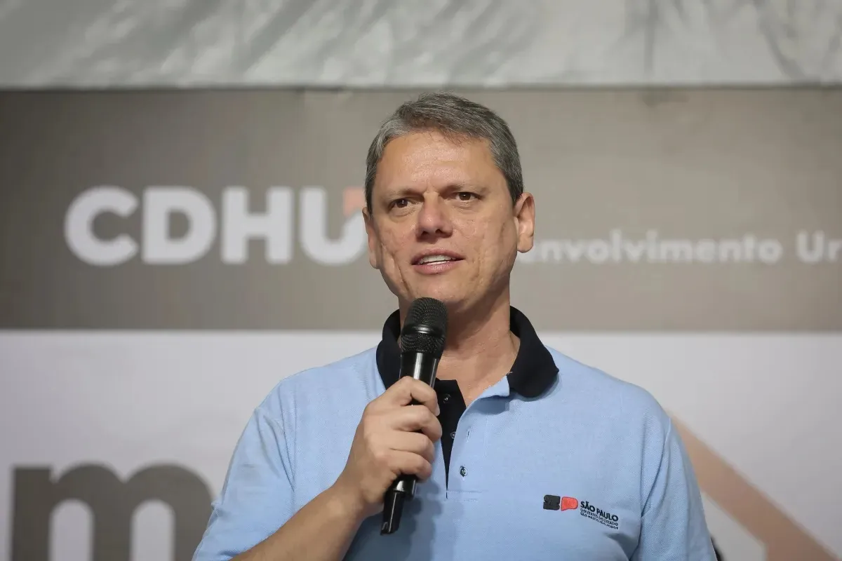 CONTRA TARIFAÇO - Tarcísio se antecipa a Lula e lança crédito para exportadores paulistas
