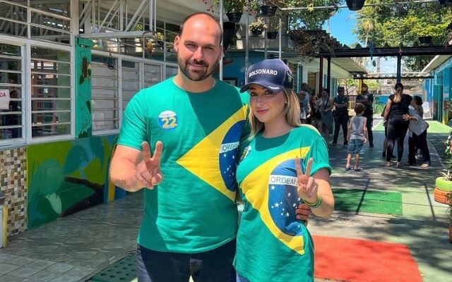 JUSTIÇAMENTO COM BÍLIS - Eduardo critica bloqueio de contas da esposa: “Ato arbitrário”