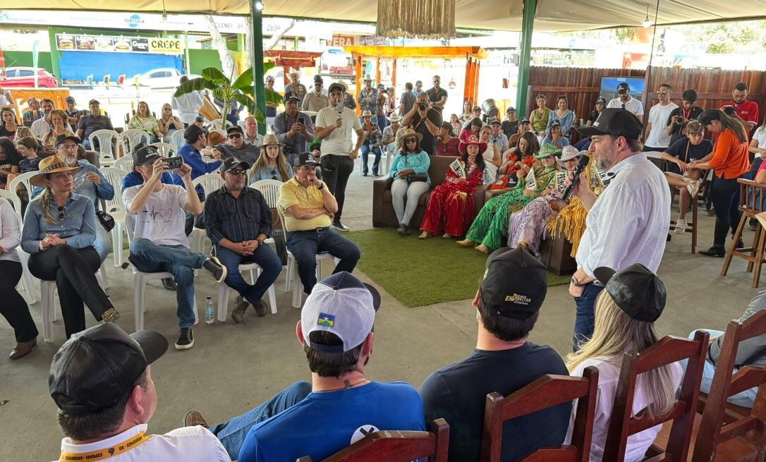 "NÃO VAMOS TAXAR O AGRO" - Redano diz, na Agroari, que defende o equilíbrio entre defesa do meio ambiente e o agronegócio
