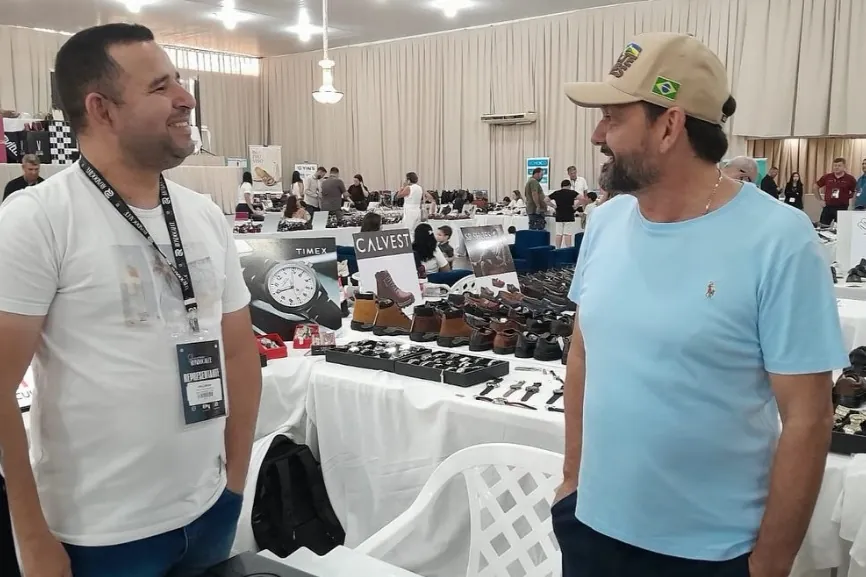 PRODUTOS FABRICADOS EM RO - Laerte Gomes participa do Showroom Rondocalce e da Feira Brinquedo Norte 2025 em Ji-Paraná

