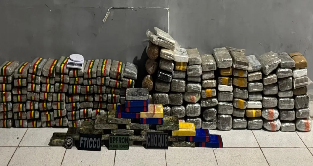 GOLPE NO NARCOTRÁFICO DA CAPITAL - Polícia Militar desarticula depósito de drogas com 174 kg de entorpecentes em Porto Velho 
