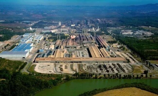 CULPA DA INANIÇÃO DO GOVERNO - Gerdau anuncia demissões em massa e corte de investimentos no Brasil diante de concorrência internacional