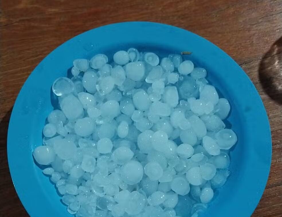 CLIMA RONDONIENSE - Rondônia registra chuva de granizo e calor de 33ºC no mesmo dia
