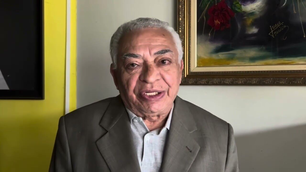 LÍNGUA DE FOGO – O ‘Soviete’ aplaude Lula: dane-se o Brasil