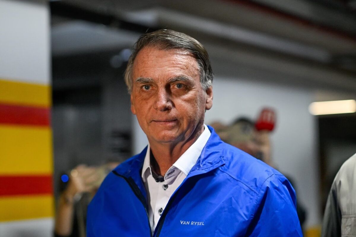 ACHE O CRIME - PF abre novo inquérito contra Bolsonaro por fake news sobre Lula