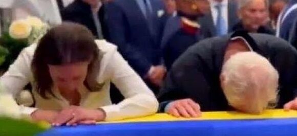 COLÔMBIA EM LUTO - Esposa e pai se despedem do senador Miguel Uribe Turbay, vítima de assassinato político pela esquerda