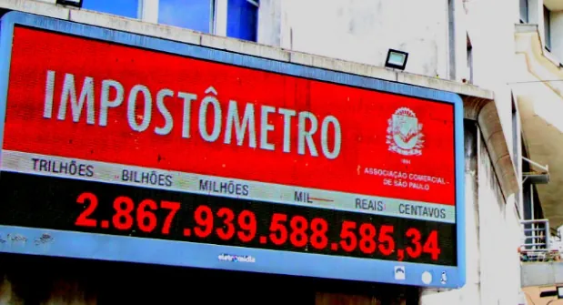 LULA ESFOLA O TRABALHADOR - Brasileiros já pagaram mais de R$ 2,5 trilhões em impostos em 2025