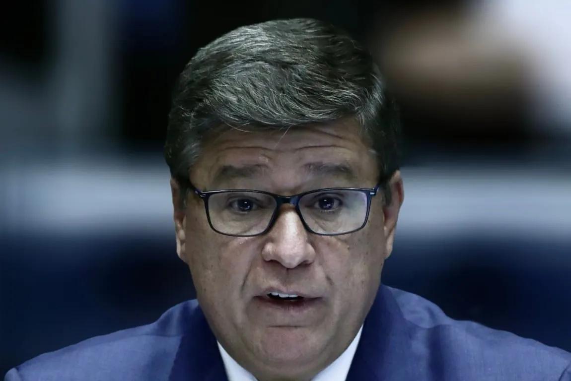 ROMBO NOS APOSENTADOS - CPI do INSS já soma mais de 500 requerimentos em apenas 1 dia