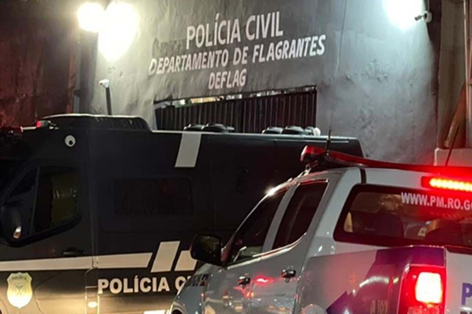 NA CAPITAL - Ação policial na Zona Leste prende duas mulheres e apreende adolescente com drogas