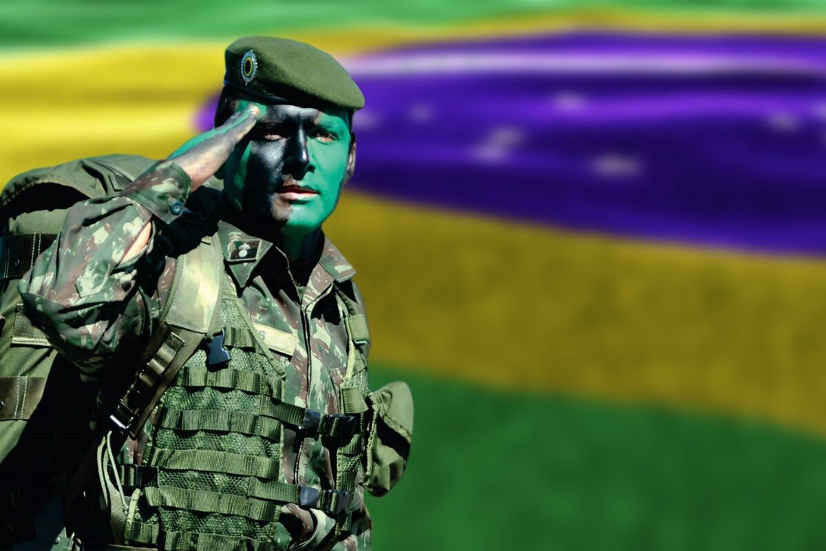DIA DO SOLDADO - Homenagem àqueles que dedicam suas vidas à defesa do Brasil 


