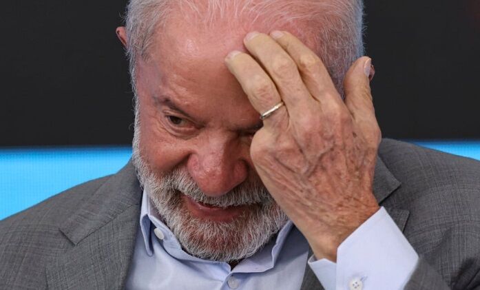VIOLÊNCIA E DESIGUALDADE - 62% dos brasileiros dizem que o país segue na direção errada, aponta levantamento internacional