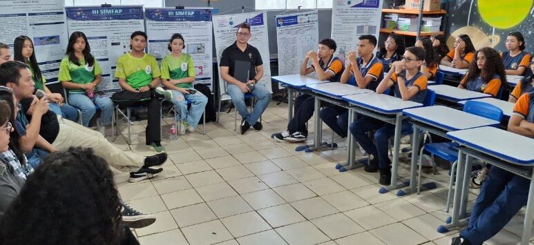 Feira de Ciência, Tecnologia e Inovação fortalece o ensino e a pesquisa em escola de Porto Velho