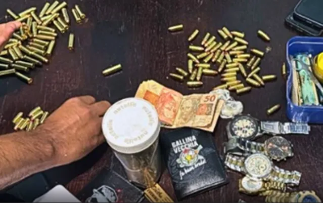 FACÇÕES DA REGIÃO CENTRAL - Polícia Civil deflagra 3ª fase da Operação Linha de Frente e prende quatro suspeitos de facção 
