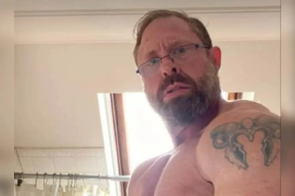 SERVO DE SATANÁS - Homem de 56 anos mata a mãe após conversas com o ChatGPT

