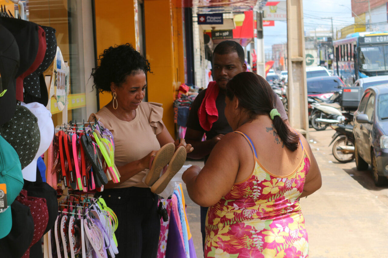 TRABALHO E EMPREGO - Setembro inicia com mais de 400 oportunidades de trabalho em Rondônia