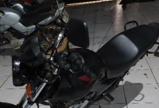 OPERAÇÃO MÁXIMUS - Motocicleta adulterada é apreendida e condutor embriagado é preso durante ação em Porto Velho
