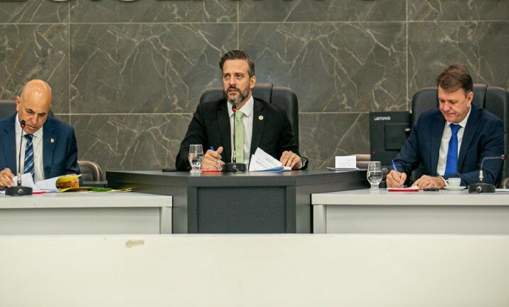 CONVERSA COM A SOCIEDADE - CCJR Cidadã chega à Vilhena com casa cheia e aproximação com a comunidade


