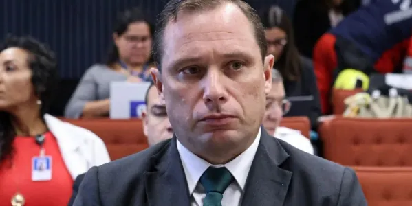 TRAIÇÃO PREMIADA - Com acordo de delação, STF condena Mauro Cid a 2 anos em regime aberto
