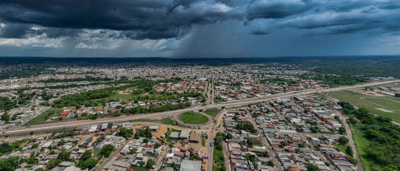 Rondônia terá dia quente e instável nesta sexta-feira (12)