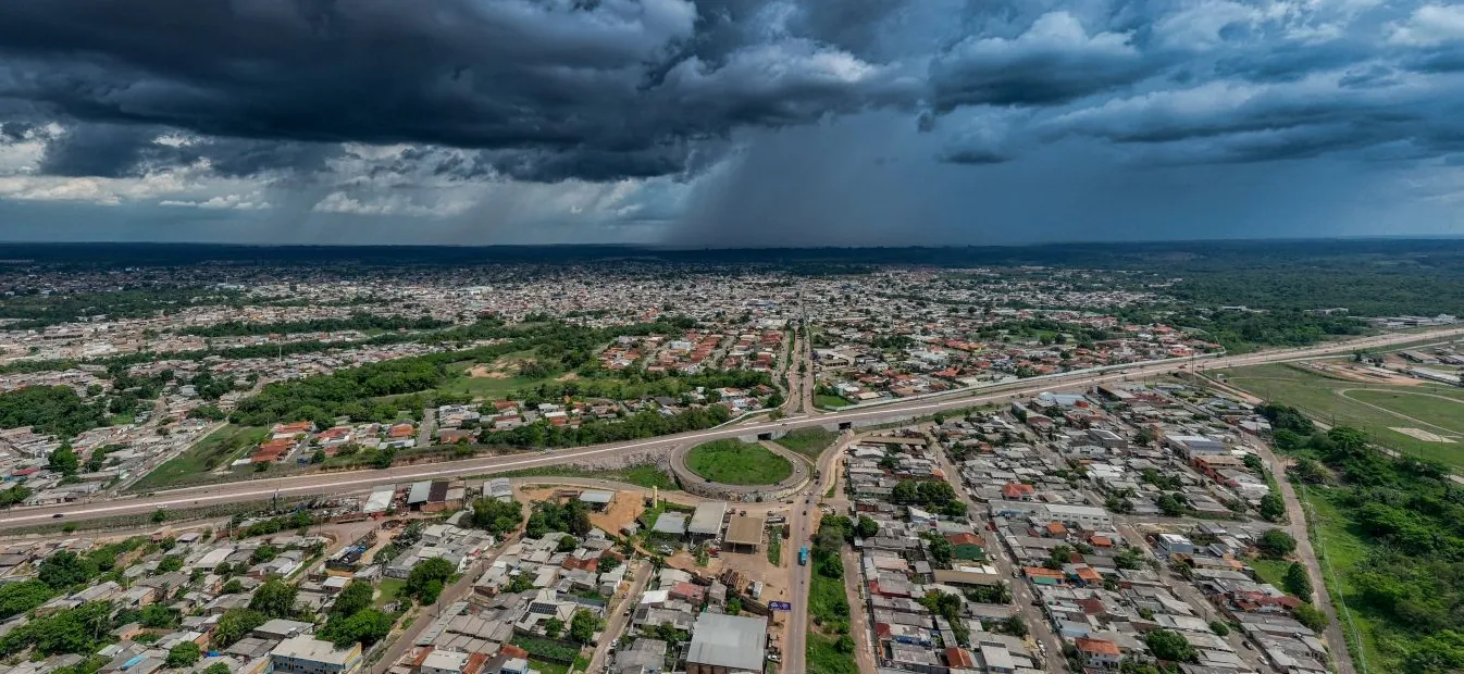 CLIMA - Terça-feira deve ser de chuvas isoladas e temperaturas mais amenas em Rondônia
