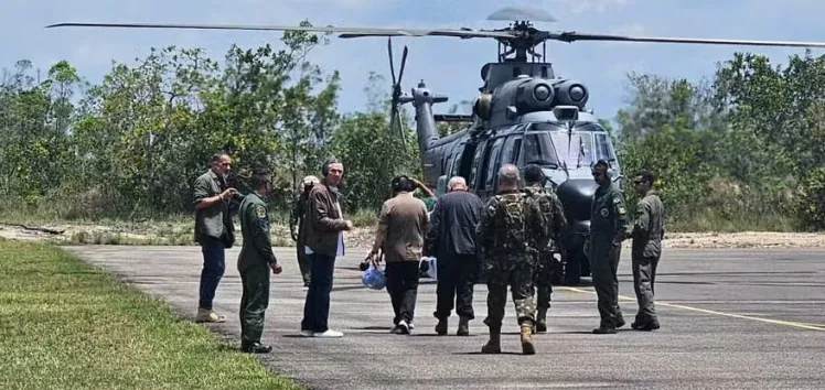 BARROSO EM PALIMIÚ - Presidente do STF diz aos Yanomami que expulsar garimpeiros é respeito aos direitos indígenas e à humanidade

