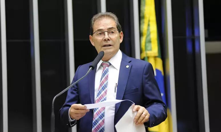 AMIGO DE MORAES E LULA - Paulinho da Força é escolhido por Hugo Motta como relator do projeto da anistia