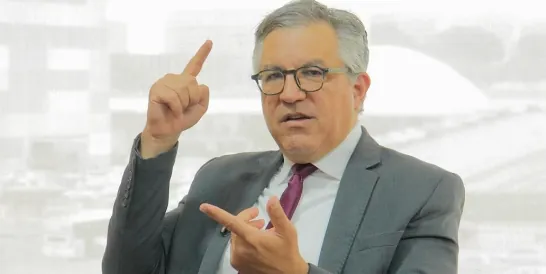 EUA restringem circulação de Padilha a 5 quarteirões em Nova York
