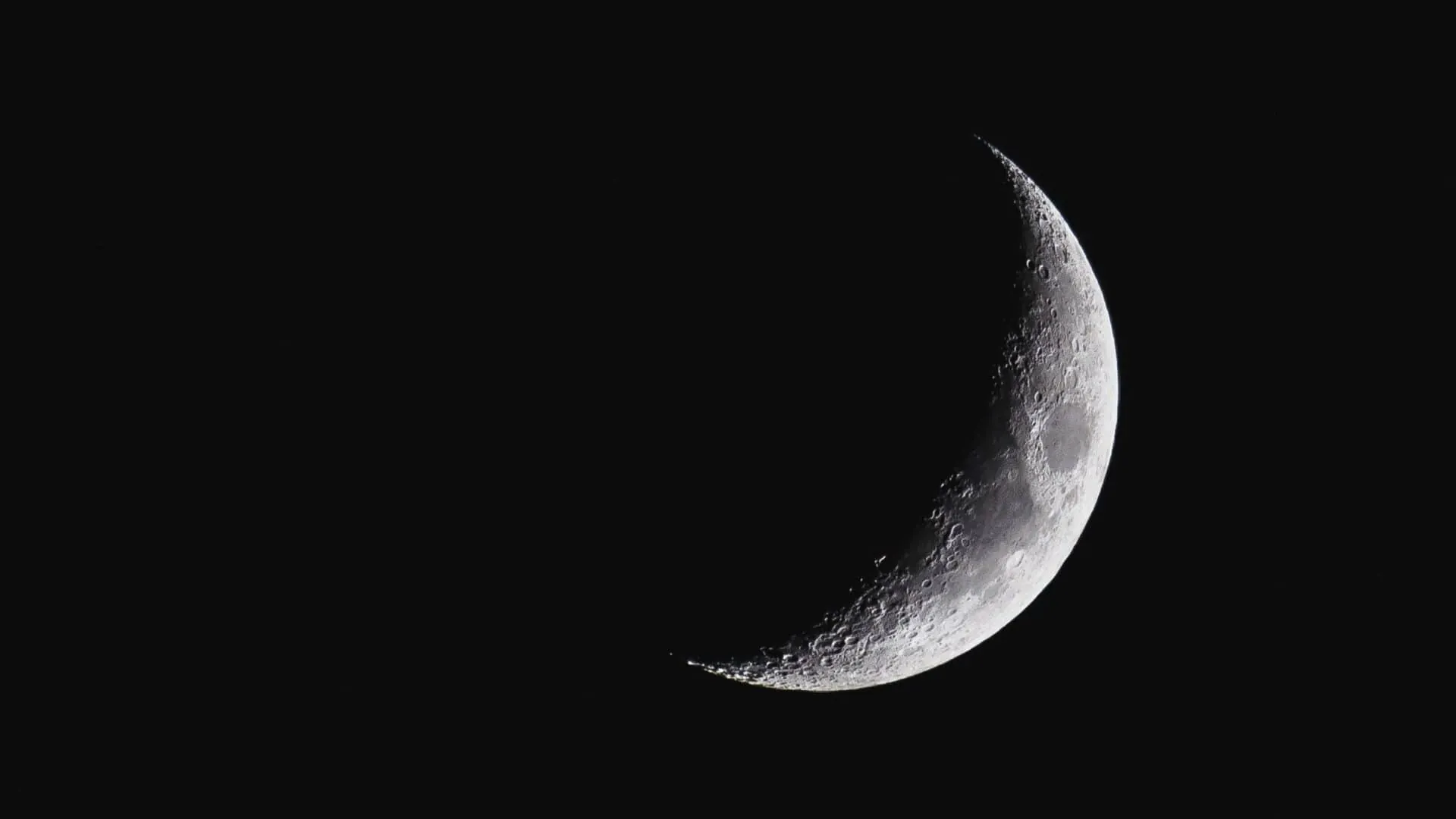 A LUA E EU - Lua hoje: confira a fase da Lua nesta quinta-feira 25/09/2025
