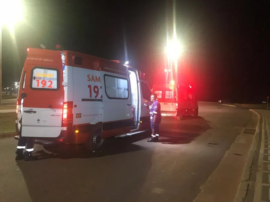 ABSURDO - Ambulância do SAMU é alvo de pedradas em Porto Velho; ninguém ficou ferido