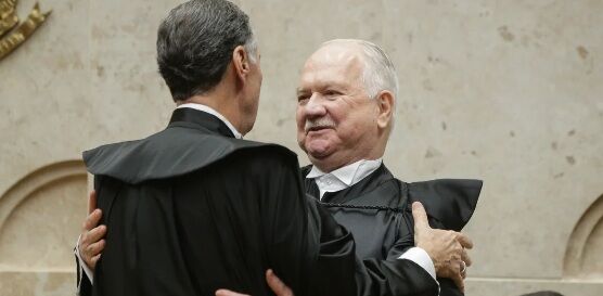 ADVOGADO DA DILMA E DO CEP - Novo presidente Fachin defende separação entre direito e política
