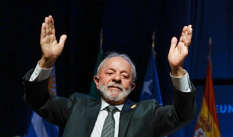 ANISTIADO - Lula recebe aposentadoria de R$ 12,5 mil do INSS como anistiado
