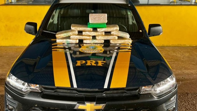PRF em Rondônia apreende mais de 10 kg de droga em Pimenta Bueno