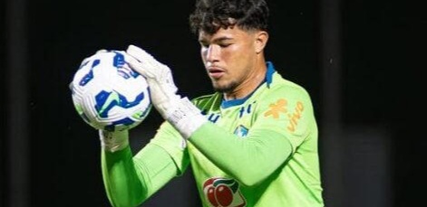 Defesa de Bruninho Samúdio pela Seleção Brasileira viraliza: 'Absurda'


