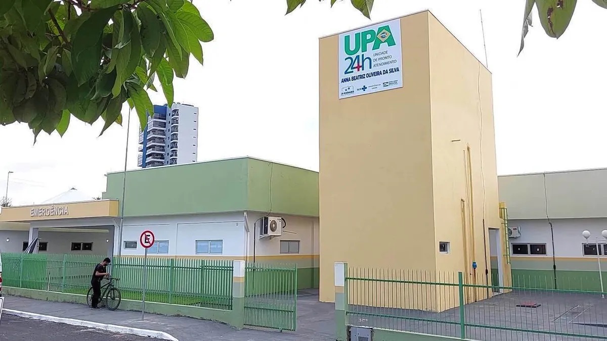 Mulher invade necrotério e tenta reanimar o pai declarado morto em Ji-Paraná, RO
