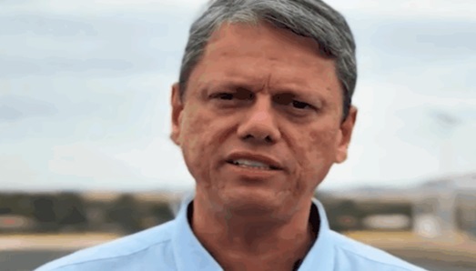 Tarcísio perde a paciência e reage à alta de impostos criticando o governo federal

