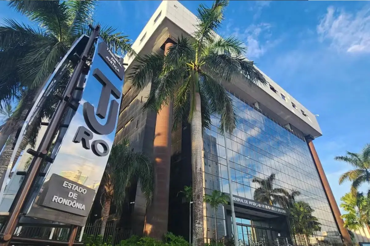 TJRO abre processo seletivo para estágio de níveis médio e superior
