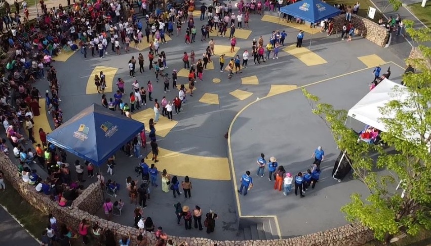 Evento em homenagem ao Dia do Professor envolve mais de 3 mil servidores da Educação

